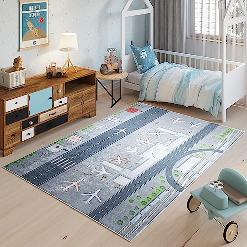 TAPISO Emma Kinderteppich Grau Blau Flugzeug Antirutsch 80 x 150 cm | Waschbar bei 30 Grad bedruckter Kinderteppich Kinderzimmer Jugendzimmer Modern OEKO-TEX