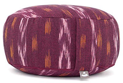 Bodhi Coussin de méditation | Coussin de sol rond avec rembourrage kapok | Collection Ethno | Coussin d'assise Rondo avec poignée de transport | Housse amovible en coton | Tissu Ikat (bordeaux)