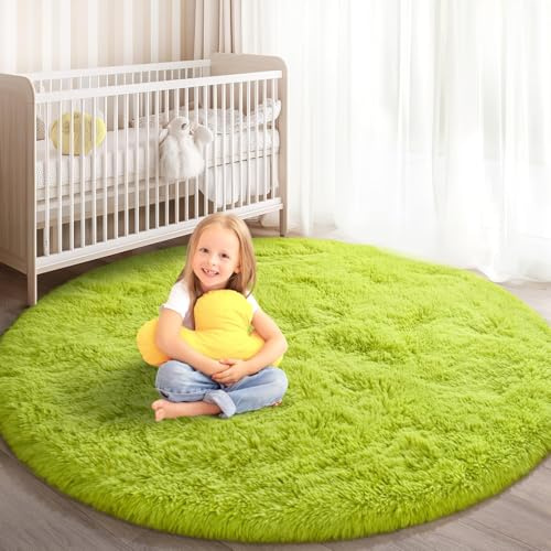 KIXINWA Round Rug for Bedroom, 5x5 Fluffy Soft Circle Area Rugs for Kids Girls Nursery Room, Washable Plush Shaggy Indoor Floor Bedside Living Room Circular Carpet, Home Decor Aesthetic, Grass Green