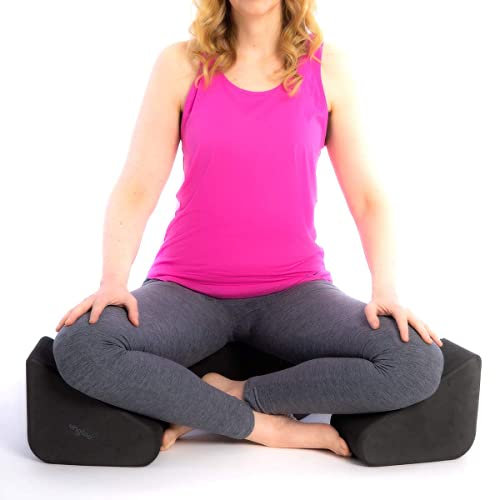 Ungloo Supportive Yoga Block Wedges for Seated Meditation – Elevates Knees, Relieves Hip Pressure, and Supports Comfortable Posture (Black, Medium)
