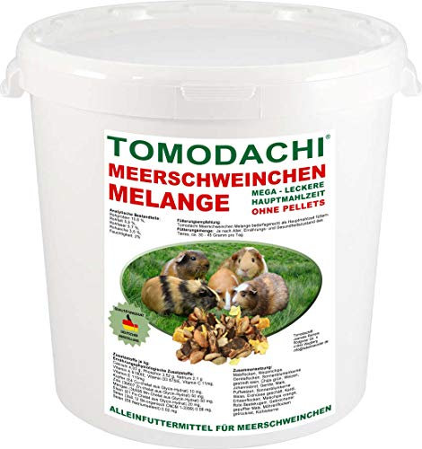 Tomodachi Meerschweinchen Futter pelletfrei Nagerfutter Hauptmahlzeit Meerschwein viel Gemüse Möhrenflocken Erbsenflocken Nüsse Kerne Kräuter 1kg