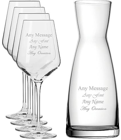 Lot de 4 verres à vin Infinity et carafe contemporaine, personnalisables avec n'importe quel message pour toute occasion, stylisez à partir d'une variété de polices, boîtes cadeaux incluses, gravure