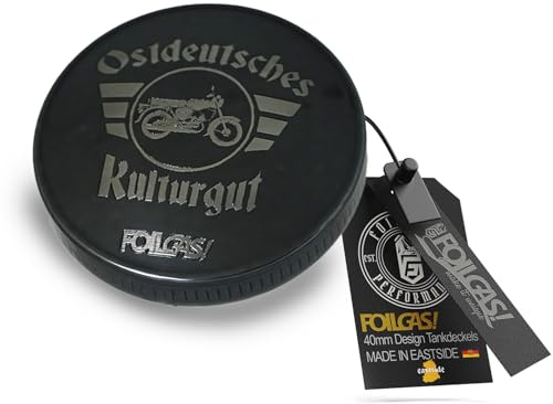Simson Tankdeckel mit Gravur, Candy Schwarz, 40mm, Verchromt und Pulverbeschichtet. Kompatibel mit Simson Modellen: KR51/1 Schwalbe, KR51/2 Schwalbe, S50, S51, S53, S70, S83, (Ostdeutsches Kulturgut)