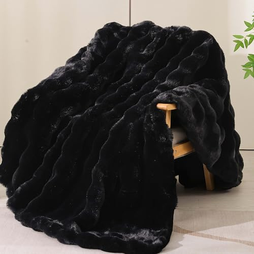 Cuddleux Faux Fur Throw Blanket, 50x60 Inch Black Super Soft Plush Couch Blanket for Sofa, Bed & Movie Nights