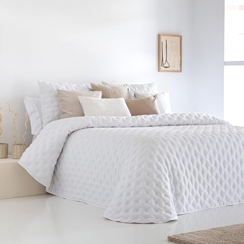 Fundeco - Edredón Conforter Invierno - Colcha de Invierno Modelo Anisa - Color Blanco - Cama 150 - Incluye 2 Fundas Cojín 50 x 70 cm - Suave y de Fácil Lavado