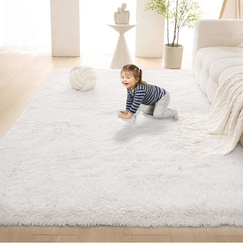DYINDUN Teppich Kunstfell 120 x 180 cm rutschfest Flauschiger Fellteppich Fell Imitat Kunstfell Modern für Wohnzimmer Deko, Schlafzimmer, Kinderzimmer, Weiß