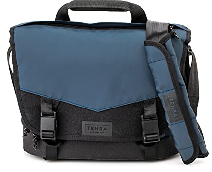 Tenba DNA 9 Slim Messenger Bag — Blau