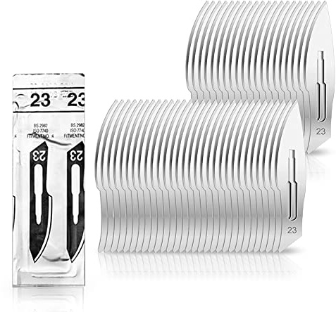 May Skalpellklingen Figur 23 für Halter Nr. 4 50 Stück | Einzeln steril verpackte Karbonstahlklingen. Ideal als Ersatzklingen für Podologie, Basteln und anspruchsvollen Modellbau.