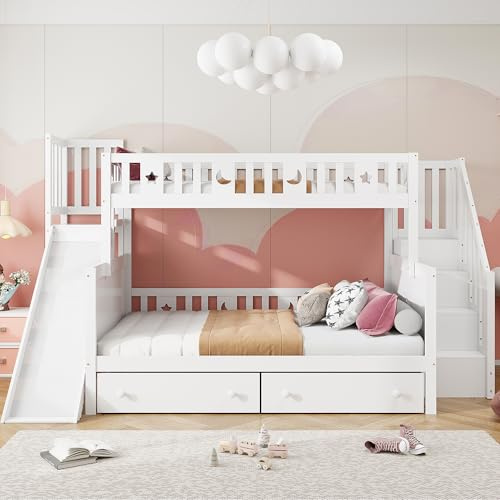 Merax Lit superposé en Bois Massif 90x200+140x200 cm avec Toboggan sécurisé, échelle avec étagère, 2 tiroirs de Rangement et sommier à Lattes – Blanc