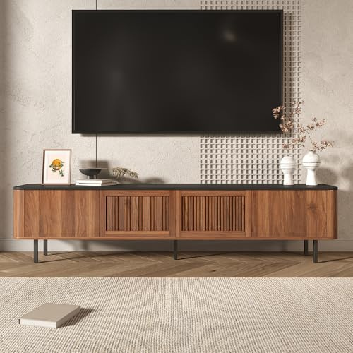 Jaxenor 190cm TV Lowboard mit Gittertür-Design, TV Schrank mit Großer Stauraum, Fernsehschrank mit Eisenbeine, TV Board, Fernseher Schrank für Wohnzimmer, Hobbyraum und Arbeitszimmer, Nussbaum