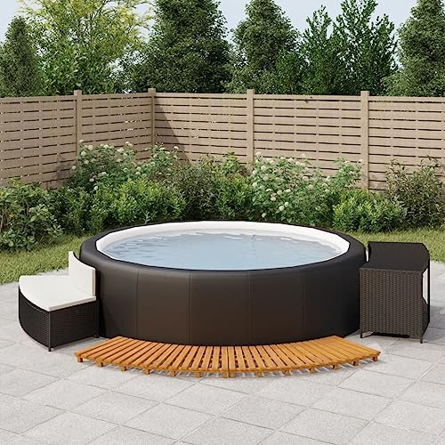 Bordo per vasca idromassaggio nero in rattan e legno di acacia con panca, scaffale e spazio per un maggiore comfort e stabilità all'esterno, rivestimento resistente alle intemperie