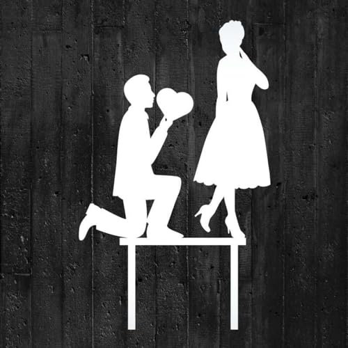 Cake Company Acryl Cake Topper Brautpaar Antrag mit Herz | Hochzeit Tortendekoration für besondere Momente I Tortenfigur aus hochwertigem Acryl weiß | Größe : 140x120 mm, Stärke: 3 mm