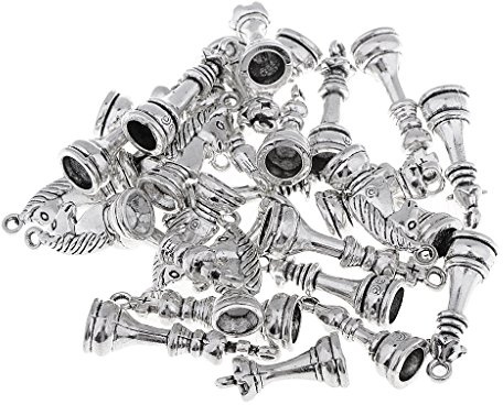 30 Pièces de Pièces D'échecs Conçoit Des Pendentifs de Charme pour Un Décor Suspendu de Bijoux