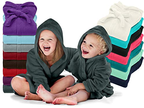 Emily´s Check Kinder Bademantel - Kuschelfleece für Jungen u Mädchen 1522.2202, 3-5 Jahre, beere