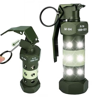 CS Airsoft Flashbang Torcia Cosplay Film Puntelli Tattico Outdoor Lanterna Portatile di Sopravvivenza Strobe LED Lampada di Campeggio Luce