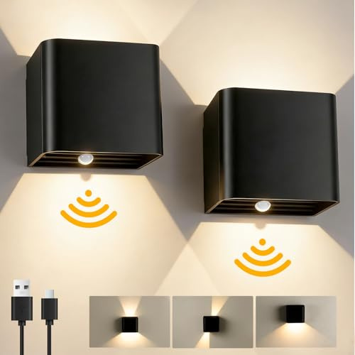 Akku Außenwandleuchte mit Bewegungsmelder, 3000K Warmweiß LED Wandleuchte Ohne Stromanschluss, 2 Modi USB Aufladbar Wandleuchten, Innen Wandstrahler/Hauswand Wandlampe Schwarz, 2 Stück