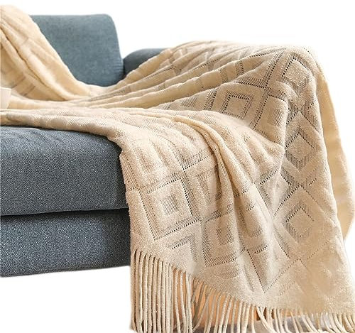 Zoomlie Jacquard-Strickdecke, einfarbig, für Sofa, Bett, Überwurf mit Quaste, eleganter Faden, vielseitiger Bezug für alle Jahreszeiten (Beige, 127 x 180 cm)