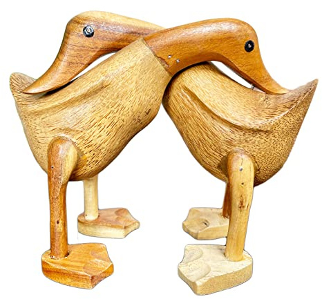 Darthome Hugging Ducks Ornament Hand Carved Wooden Romantic Mr Mrs Couple Bird Sculpture 22cm