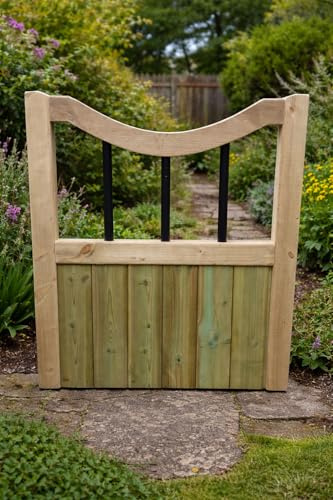 Wooden Garden Gate with Curved Top & PVC Spindles – Pressure Treated Timber Outdoor Pathway Gate for Yard, Lawn & Cottage Garden (120cm High x 105cm Wide x 5cm Deep)