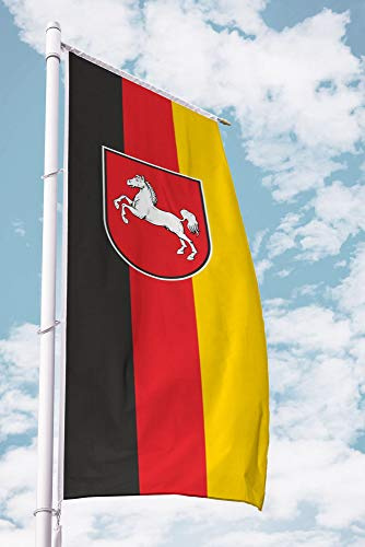 Deitert Niedersachsen Flagge – 120 x 300 cm für Fahnenmast mit Ausleger, Niedersachsen Fahne mit Wappen, aus reißfestem Polyester, wetterfest und UV-beständig