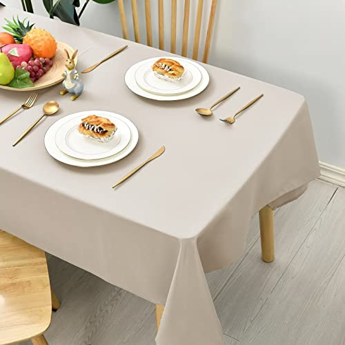 Hiasan Tischdecke Outdoor Wetterfest Abwaschbar, Beige 140x280cm | Tischdecken aus Polyester, Tischtuch wasserabweisend mit Lotuseffekt, Kratzfest für Esszimmer Restaurant Party Balkon Garten