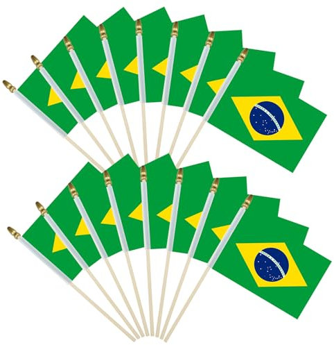 Paquete de 16 banderas pequeñas de Brasil en palo, mini banderas brasileñas con parte superior segura para niños, poste de madera de 5 x 8 pulgadas, banderas de mano para decoraciones patrióticas,