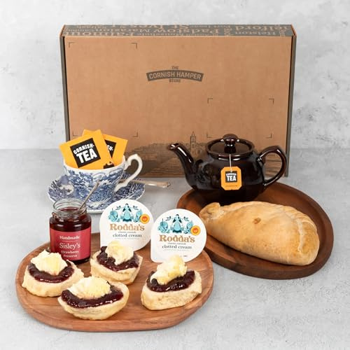 Cornish Pasty & Cream Tea Hamper | Authentic Cornwall Food Gift Box with Steak Pasty, Scones, Clotted Cream, Jam, Tea & Biscuits | Luxury Pasty Gift For Him, Her, Couples, Christmas, Birthdays
