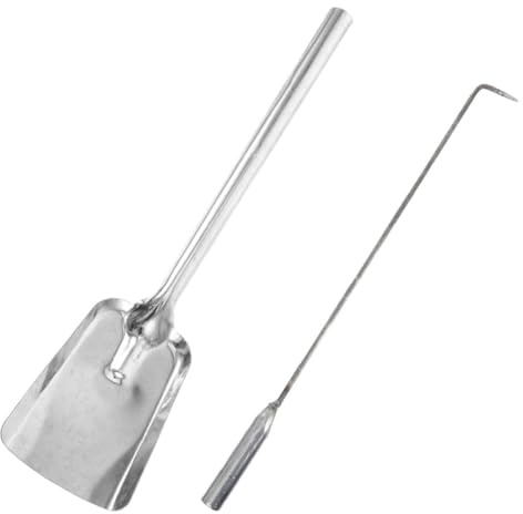 GLSTOY Feuerstelle Zubehör Satz mit Ascheschaufel und Langem Feuerhaken aus 45 Stahl Hitzebeständig und Vielseitig für Camping und Outdoor Geeignet Silbernes Elegantes Design