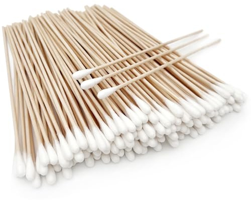 300 hisopos de algodón de madera – Aplicadores de mango largo con punta de algodón para eliminación de maquillaje, limpieza de pistolas, detalles de sombra de ojos y uso doméstico multiusos
