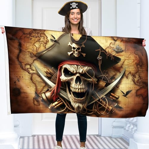 KASKANA Drapeau pirate – Jolly Roger avec épées croisées et carte – Drapeau amusant en polyester pour intérieur/extérieur 1,5 x 0,9 m