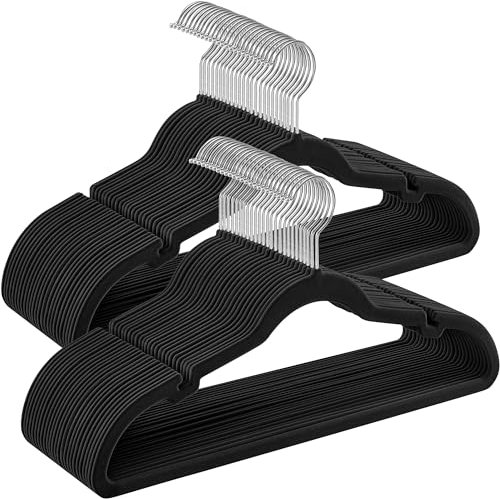 SONGMICS Grucce appendiabiti in velluto, confezione da 50 pezzi, antiscivolo, con tacche sulle spalle, barra per pantaloni, gancio girevole a 360°, salvaspazio, spessore 0,6 cm, lunghezza 43 cm