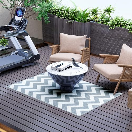 Outsunny Outdoor-Teppich, wasserdichter Kunststoffteppich, Balkonteppich mit doppelseitigem Design, für Terrasse, Balkon, Camping, Hellgrau+Weiß, 121 x 182 cm