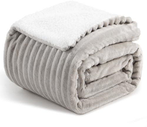 Aisbo Manta Cama Invierno para Cama 90/135, Sherpa Franela Reversible Polar con Cordón para Sofá, Borreguito Gruesa, Suave, Caliente, Sillón, Transpirable para Invierno (Beige, 150 x 200 cm)