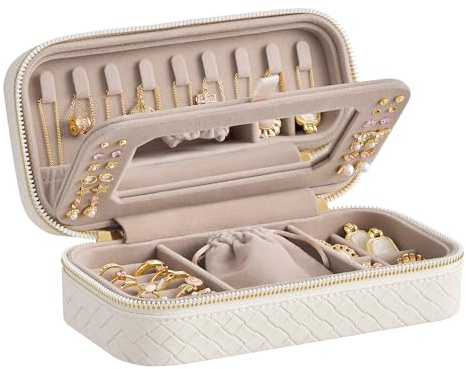 SONGMICS HOME Joyero de viaje, caja organizadora de joyas con espejo, bolsa de joyería, piel sintética tejida en relieve, almacenamiento portátil de joyas, idea de regalo, color blanco nube UJBC197W01