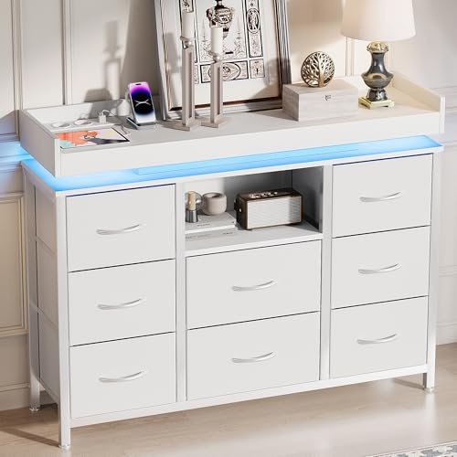 Zorvani Kommode mit 8 Schubladen, Stoff-Schrank mit LED-Beleuchtung, Sideboard mit USB-Ladeanschlüssen, Aufbewahrungsschrank für Schlafzimmer, Wohnzimmer & Flur (Weiß, 8 Schubladen)