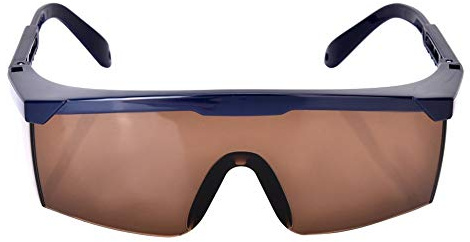 Sxhlseller Occhiali di Protezione con Copertura Completa della Banda 200-2000 Nm, Montatura in Plastica ABS Regolabile e Lenti in PC Antigraffio per Ampia Visione e Attenuazione della Luce