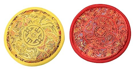 ibasenice 2stücke Handgefertigte Klangschalenkissen Aus Nepal Leichte Bequeme Stoffauflagen Für Buddhistische Ritual-schalen in Rot Und Gelb Tragbar Robust Und Symbolträchtig