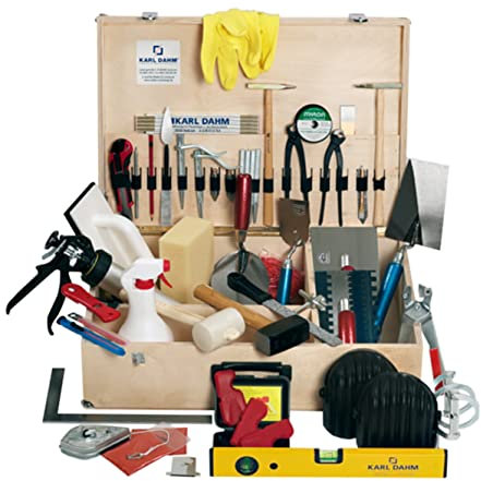 Karl Dahm Werkzeugausrüstung Profi I 45-tlg. Werkzeug Set im stabilen Holzkoffer I Profi Werkzeugkasten 60 x 42 x 17cm I Fliesenleger Werkzeug – 10655