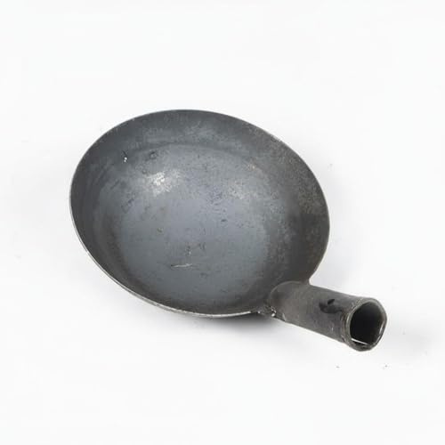 DimyFew Louche en Fer Tête de Louche Cuillère Pelle Matériau Trempé Résistant et Construction Monobloc pour Durabilité et Lourde Adaptée aux Chantiers Fermes Ateliers Entrepôts, 17,5 Cm