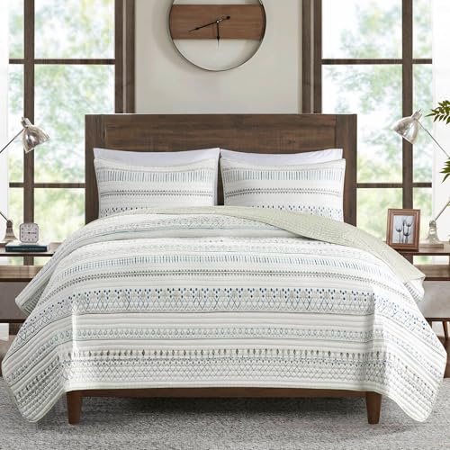 Madison Park King Quilt Set, Southwestern Boho Coverlet, Reversible Seersucker, Channel Quilting, All Season, Soft Microfiber King Size Quilt, Fraser, Taupe/Blue 3 Piece