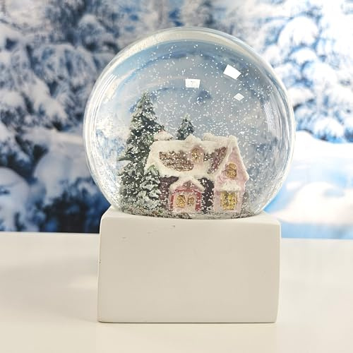 Weihnachts-Schneekugel | Zuckerbäckerhaus auf Sockel weiß | 100mm breit, 120mm hoch | Designerstück | | 20128