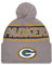 New Era Green Bay Packers NFL 2024 Sideline Sport Knit Grau Bommelmütze - One-Size