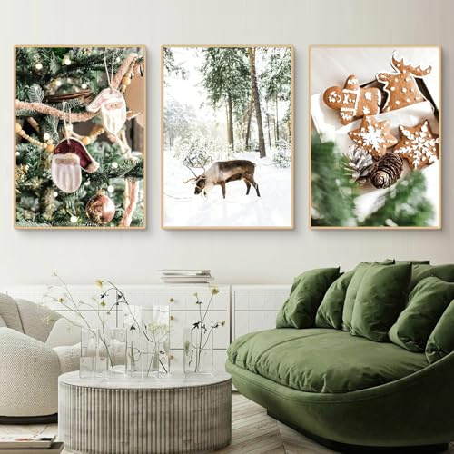 Uixxducc 3er Weihnachten Premium Poster Set, Elch Weihnachtsmann Weihnachtsbaum Lebkuchenmann Winterlandschaft Wandbilder Kunstdrucke Leinwand Bilder Wohnzimmer & Schlafzimmer, Ohne Rahmen (50x70cm)