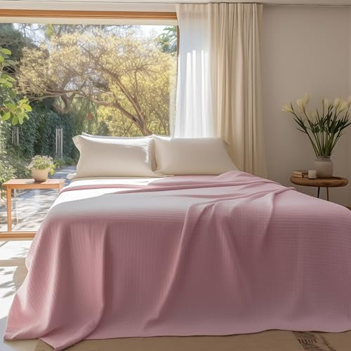 CLARA HOME Copriletto Matrimoniale 2 Piazze Leggero e Traspirante, Tinta Unita Colore Cipria, Coperta Elegante e Semplice, Ideale Primavera Estate, Made in Italy