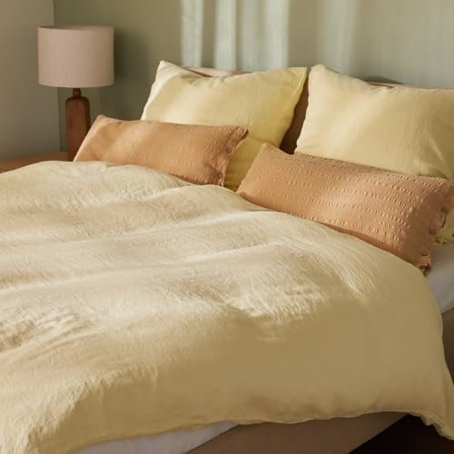 URBANARA Satin-Bettwäsche Formoso 155x220 cm + 80x80 cm I 70% Tencel™ Lyocell & 30% Hanf 2-TLG. Set I Nachhaltig Made in Portugal I Besonders Weich I Gewonnen aus Eukalyptus I Butter