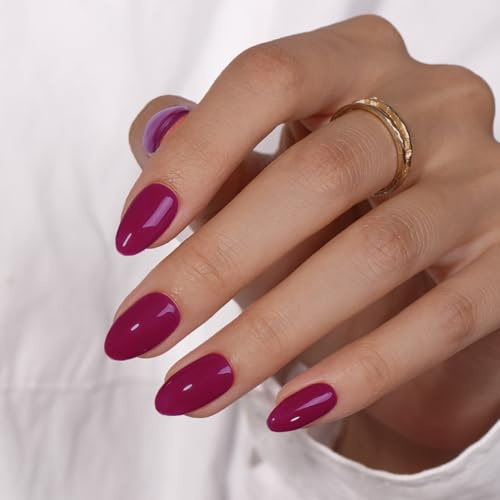 KQueenest Soft Gel Press on Nails Kurz – Sheer Beerenviolett Nägel zum Aufkleben Kurz Runde, Einfarbig Fake Nails, Glänzend Dunkel Mandel Künstliche Nägel Set für Frauen & Mädchen, 24 Stück