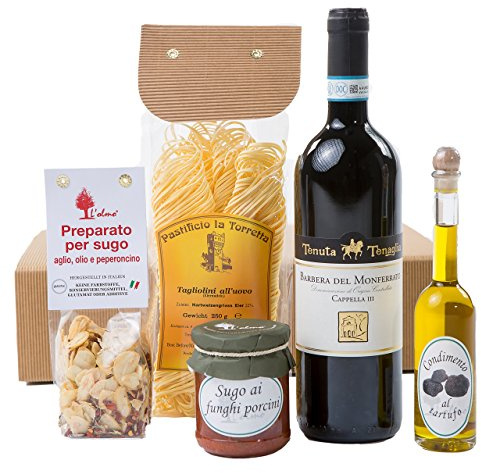 The Wine Guys Geschenk Genussreise Piemont – Italienische Spezialitäten | Barbera del Monferrato DOC, Antipasti, Trüffelöl, Pasta & Gewürzmischung – fertig verpackt im Geschenkkarton