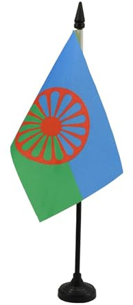 AZ FLAG Drapeau de Table Gyspi 15x10 cm Polyester 100D Socle Plastique | Usage intérieur Drapeau de bureau gitan Gitana finition cousue et bords renforcés avec mât en plastique et socle en plastique