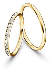 JC Trauringe Gold 333 Gold Paarpreis Poliert I Partnerringe Gelbgold mit Gravur in edler Schatulle I 2 Hochzeitsringe Herrenring ohne & Damenring mit Zirkoniasteine I ICT53