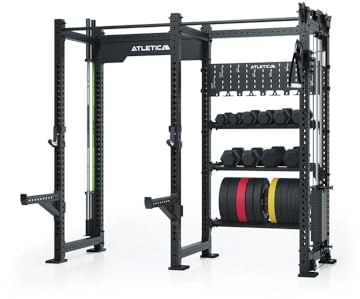 ATLETICA R8 Falcon R | Schwarz | Kompaktes Power Rack mit Kabelzug | 95kg Gewichtsblock & komplettem Storage-System – ideal für Studios & Personal Training